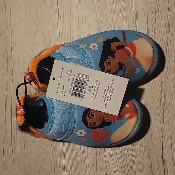 Moana shoes - Picture 2 of 2